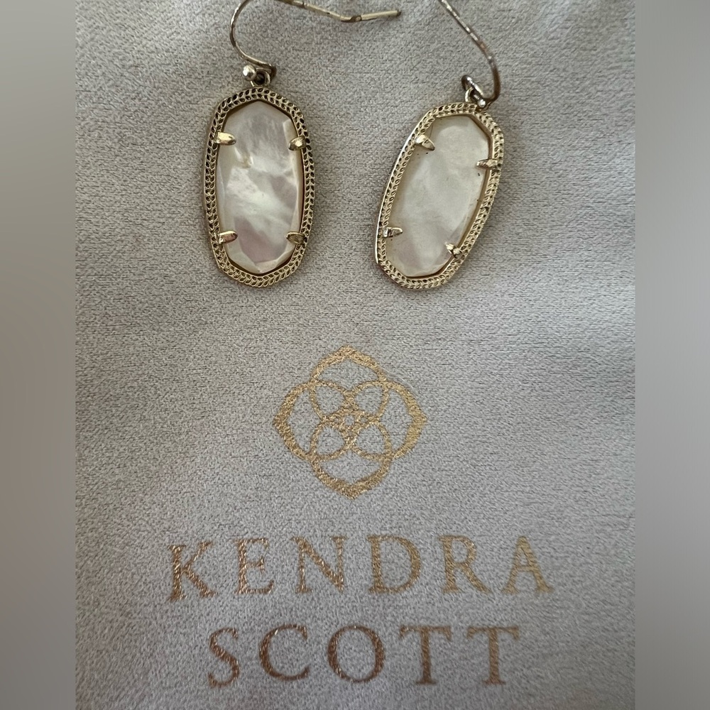 Kendra Scott Mother of Pearl Earrings